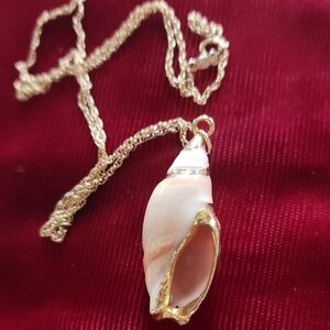Gold Shell Pendant Necklace